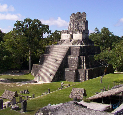 Maya-Tempel in Tikal, Guatemala