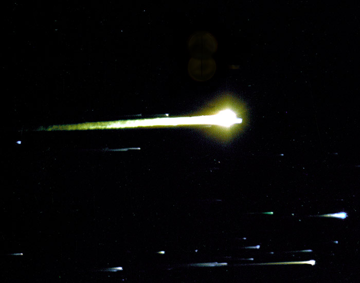 <span class="img-caption">Apollo 8 beim Wiedereintritt in die Erdatmosphäre.</span> <span class="img-copyright">© US Air Force</span>