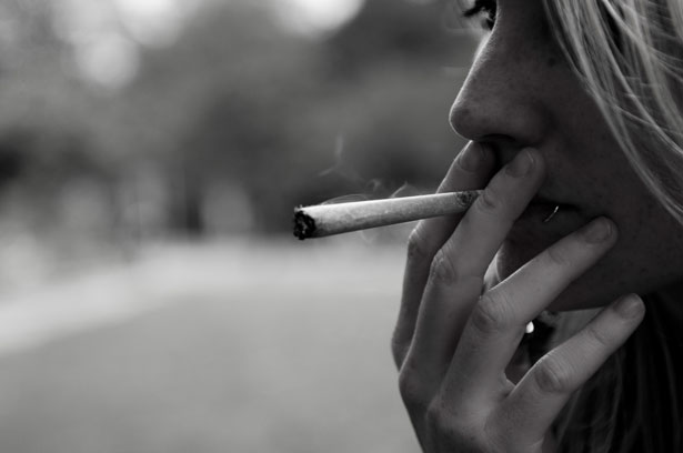 Rauchen ist nur eine von viele Methoden Cannabis zu konsumieren.