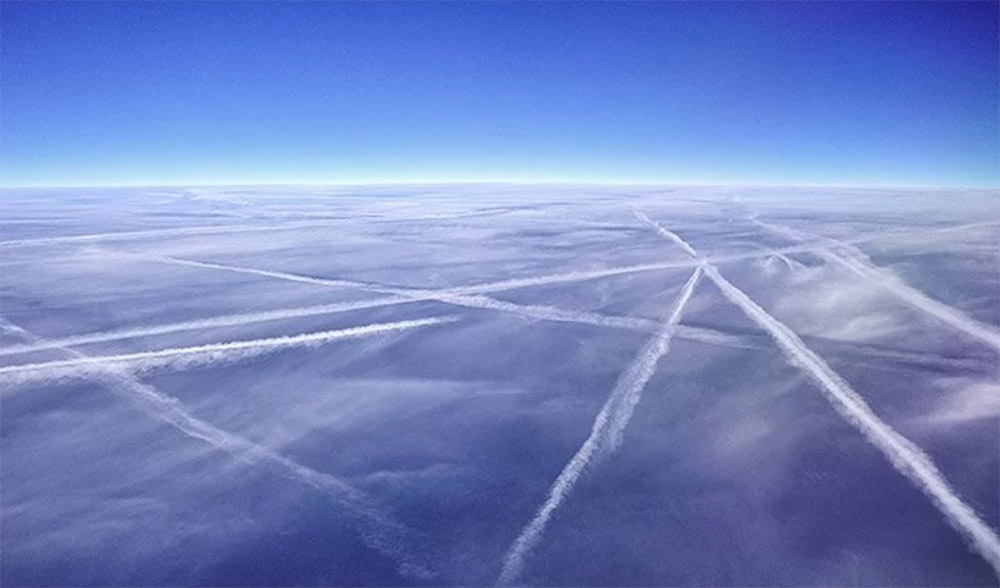 Aerosolschleier in der Atmosphäre. <span class="img-copyright">© pvhaas7/ iStock</span>