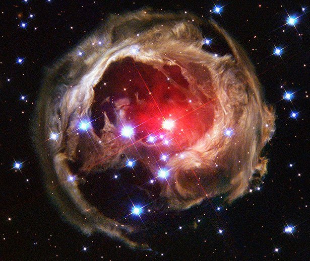 2022 Konnten Wir Eine Nova Am Himmel Sehen Astronomen Sagen Mit Blossem Auge Sichtbare Sternexplosion Voraus Scinexx De