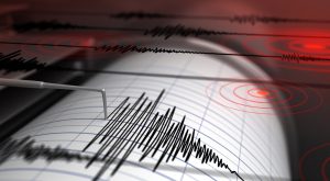 Seismograph, der die seismische Aktivität eines Erdbebens aufzeichnet.