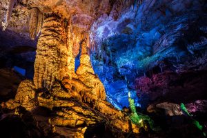 Shennong-Höhle